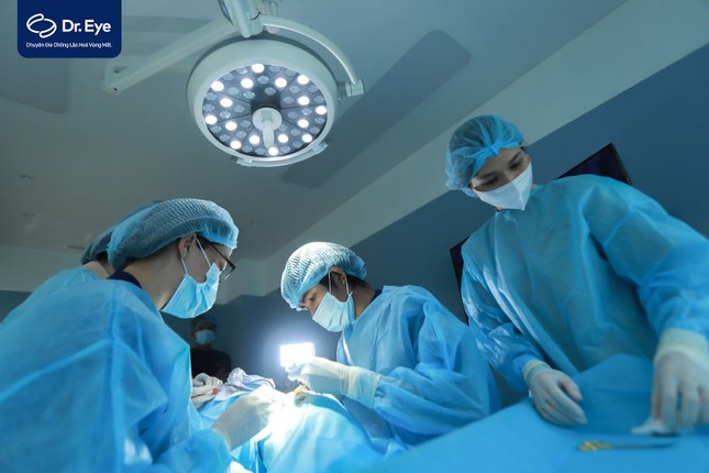 Dr. Eye - Địa chỉ nâng cung chân mày hàng đầu tại TP. HCM ảnh 1