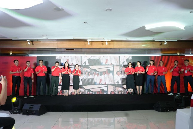 Ấn tượng hoạt động kỷ niệm 28 năm thành lập của ROX Group ảnh 1