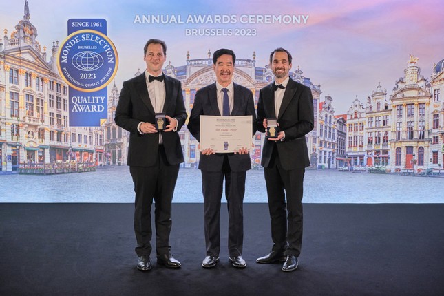 Hành trình 'không tưởng' đoạt hattrick 3 giải thưởng danh giá quốc tế của sữa hút chân không ảnh 5