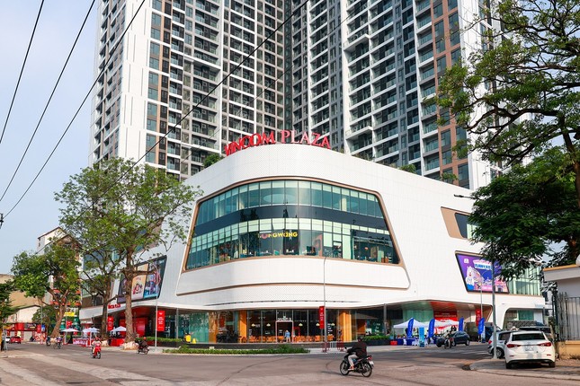 Vincom đồng loạt khai trương thêm 2 trung tâm thương mại mới ảnh 4