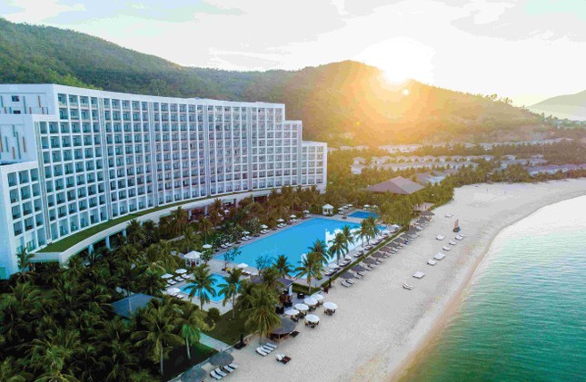 Lễ hội Vịnh ánh sáng quốc tế 2024 - Cách làm sáng tạo của Nha Trang trong công tác phát triển du lịch xanh ảnh 4
