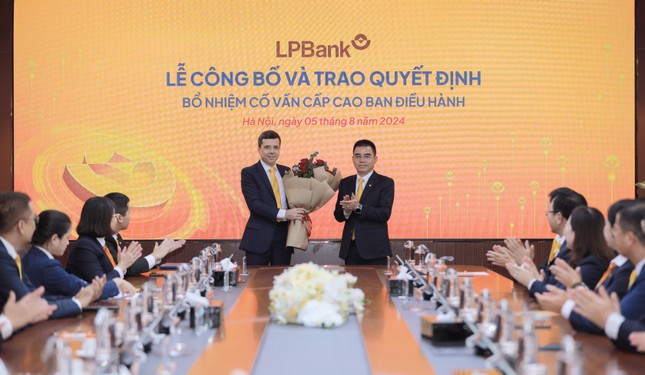 LPBank bổ nhiệm Cố vấn Cấp cao Ban Điều hành ảnh 1