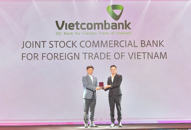 HR ASIA vinh danh Vietcombank tại tất cả các hạng mục giải thưởng "Nơi làm việc tốt nhất châu Á' năm 2024 ảnh 3