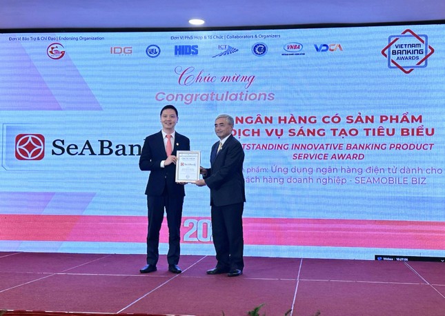 SeABank lần thứ 4 liên tiếp được vinh danh là Ngân hàng Việt Nam tiêu biểu ảnh 1