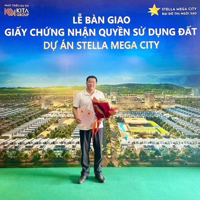 KITA Group liên tục bàn giao sổ đỏ tới tay khách hàng ảnh 4