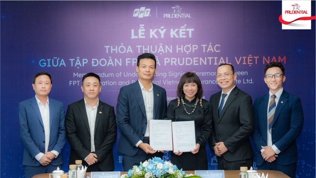 FPT và Prudential Việt Nam ký kết biên bản hợp tác chiến lược ảnh 1