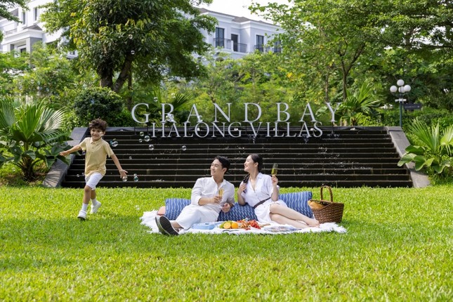 An nhiên sống hưởng giữa cộng đồng phồn hoa Grand Bay Halong Villas ảnh 1