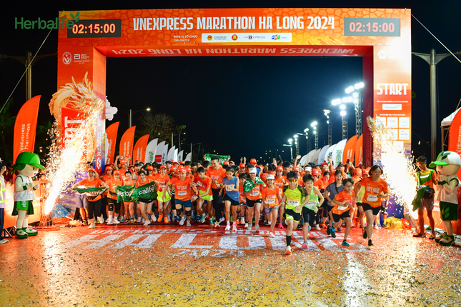 Herbalife Việt Nam khuyến khích lối sống năng động lành mạnh cùng VnExpress Marathon Hạ Long 2024 ảnh 1