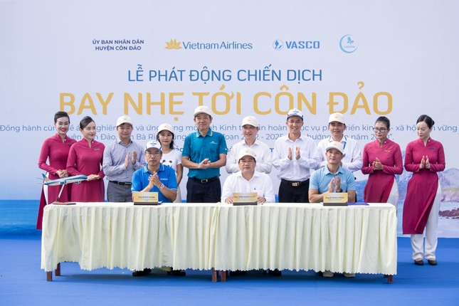 Vietnam Airlines phát động chiến dịch 'Bay nhẹ tới Côn Đảo' ảnh 2