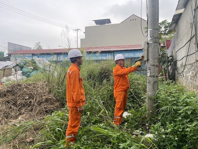 EVNNPC đạt 8,43 tỷ kWh điện thương phẩm trong tháng 10 ảnh 1