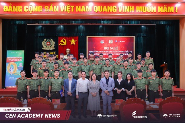 Cen Academy đồng hành định hướng nghề nghiệp cho chiến sĩ trẻ trước khi xuất ngũ ảnh 3