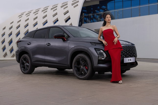 OMODA C5 chính thức ra mắt tại Việt Nam ảnh 1