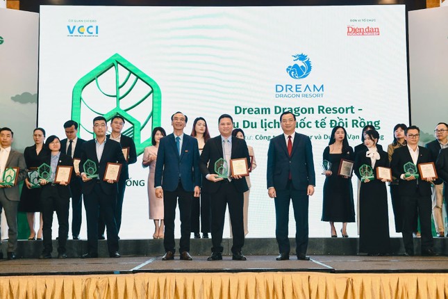 Khách sạn Dream Dragon Resort đạt Giải thưởng cao quý “Khách sạn được yêu thích nhất” năm 2024 ảnh 1