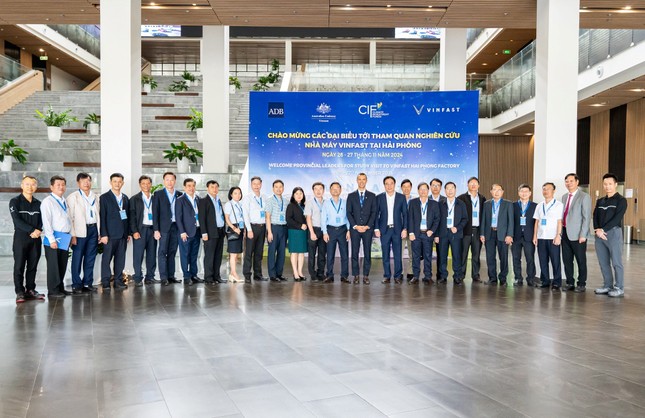 8 địa phương tiên phong đồng hành cùng ADB và Vinfast lên lộ trình chuyển đổi giao thông xanh ảnh 1