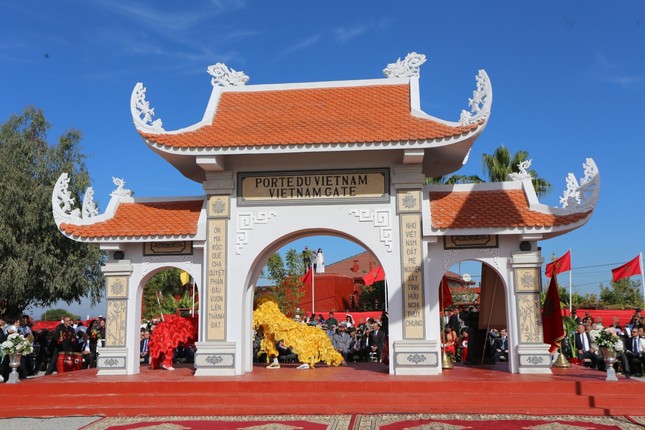 Có một Ma Rốc quyến rũ giữa lòng trái tim CaraWorld ảnh 1