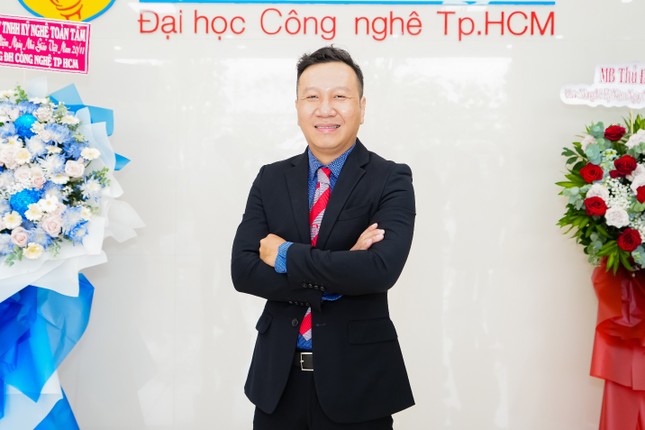 Thành tựu 2024: HUTECH khẳng định vị thế trung tâm chuyển giao khoa học công nghệ ảnh 2