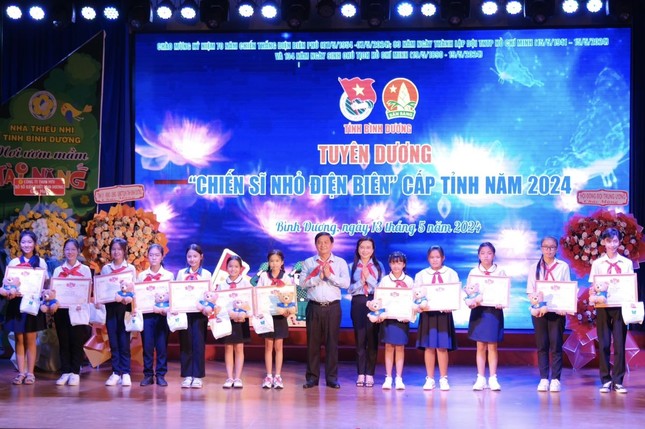 Bình Dương kỷ niệm Ngày thành lập Đội TNTP Hồ Chí Minh và Tuyên dương Chiến sĩ nhỏ Điện Biên ảnh 5