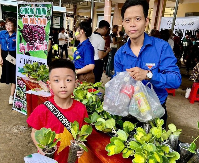 Chàng trai khởi nghiệp thành công từ 'loài hoa lạ’ ảnh 12