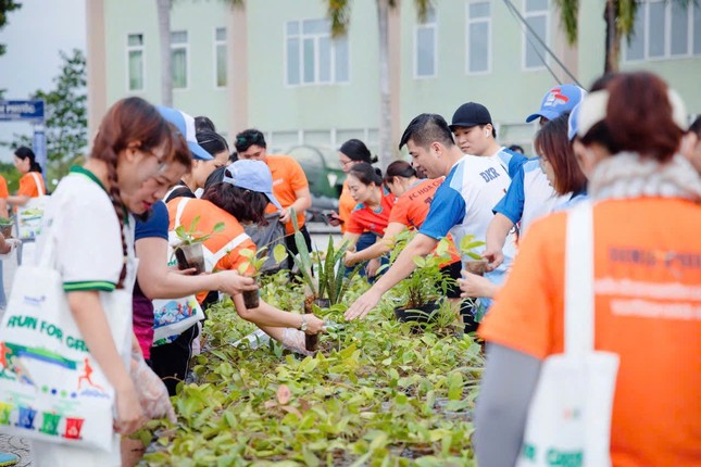 Chàng trai khởi nghiệp thành công từ 'loài hoa lạ’ ảnh 14