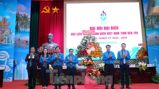 Phong trào thanh niên Bến Tre đã đi vào cuộc sống ảnh 6