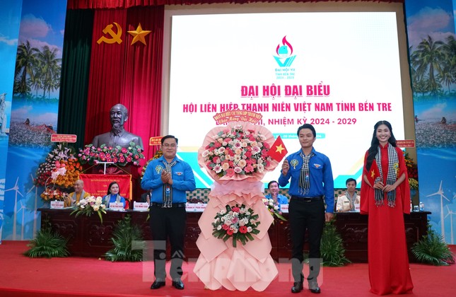 Phong trào thanh niên Bến Tre đã đi vào cuộc sống ảnh 11