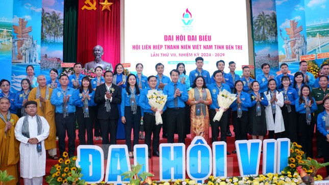 Phong trào thanh niên Bến Tre đã đi vào cuộc sống ảnh 13