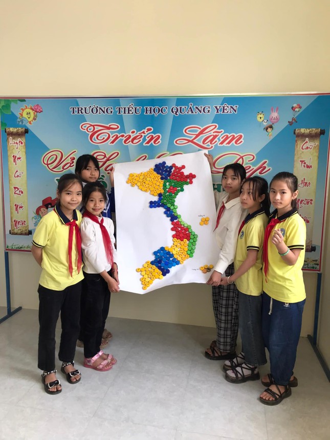 Học sinh xứ Thanh làm bản đồ Việt Nam bằng vật liệu tái chế ảnh 5