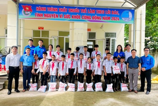 Thanh Hóa ra quân Chiến dịch thanh niên tình nguyện hè 2024 ảnh 3