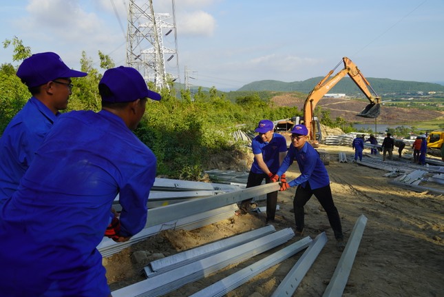 Trung ương Đoàn kiểm tra công tác Đoàn và phong trào thanh thiếu nhi tại Quảng Bình ảnh 2