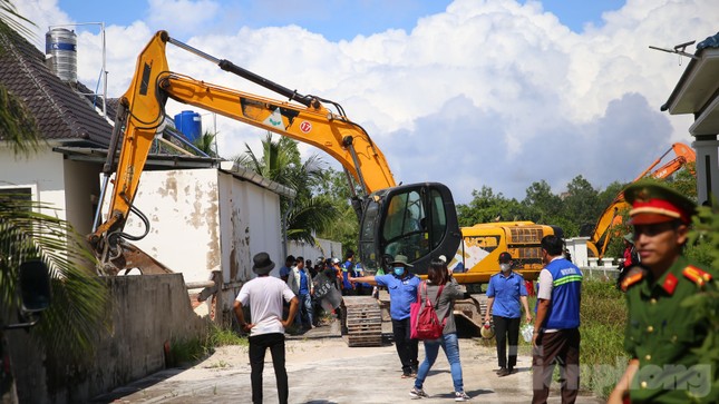 Vụ 79 biệt thự xây trái phép ở Phú Quốc: Có 49 căn đã cưỡng chế và di dời ảnh 1