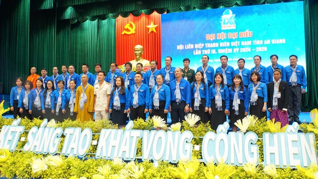 Anh Đỗ Minh Sang tái đắc cử Chủ tịch Hội LHTN tỉnh An Giang ảnh 5