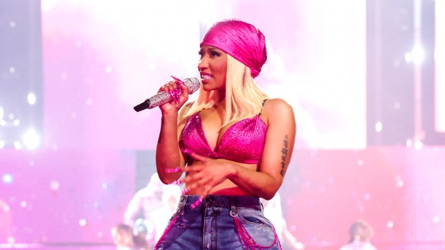 Nicki Minaj's reaction to the controversial audience: The one who turns away, the one who protects photo 1