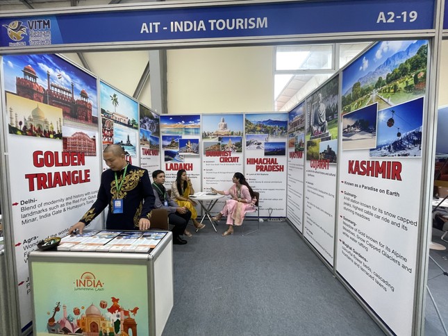 Nhiều doanh nghiệp lữ hành quốc tế tham gia Hội chợ Du lịch Quốc tế Hà Nội 2024 ảnh 3