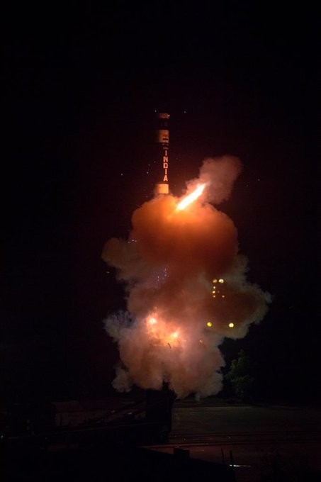 Ấn Độ phóng thành công tên lửa đạn đạo Agni Prime có khả năng mang đầu đạn hạt nhân ảnh 2