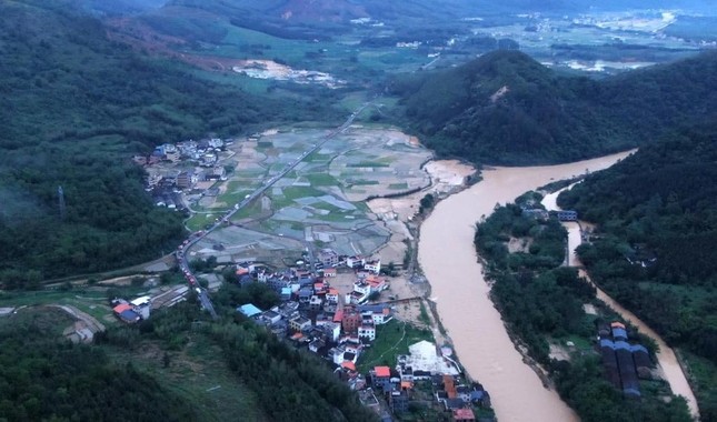 Nước sông ở Quảng Đông lên cao nhất trong 50 năm- Ảnh 1.