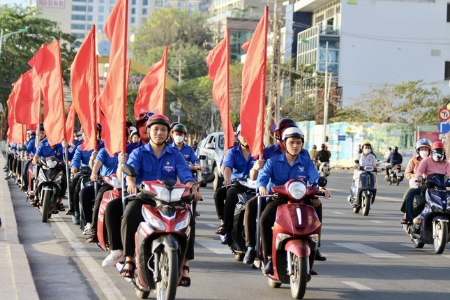 Tuổi trẻ Khánh Hòa khởi động Tháng Thanh niên, nhiều công trình ý nghĩa hướng về Trường Sa ảnh 7