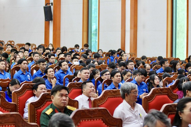 Tuổi trẻ Khánh Hòa khơi dậy 'Khát vọng cống hiến - lẽ sống thanh niên' ảnh 3