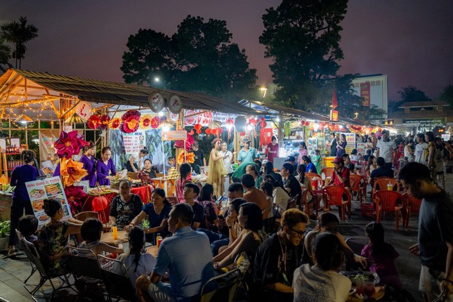 Bất ngờ việc di chuyển đến Đà Nẵng của 16.000 du khách ảnh 2