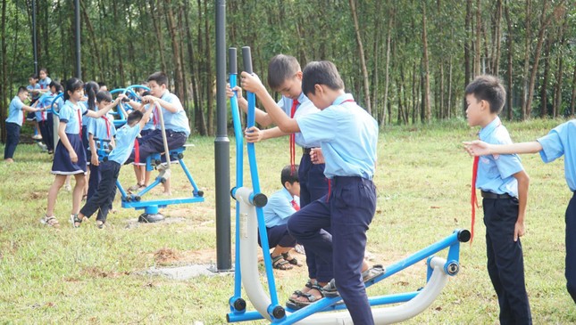 Khánh thành công trình thanh niên phục vụ hoạt động thể thao cộng đồng tại Thừa Thiên-Huế ảnh 4