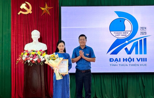 Công bố biểu trưng, bài hát chính thức chào mừng Đại hội Hội LHTN Việt Nam tỉnh Thừa Thiên-Huế lần thứ VIII ảnh 1