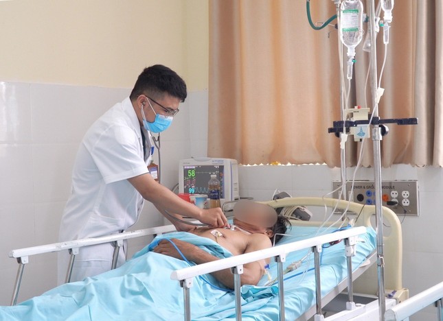 3 ngư dân ở Quảng Nam nguy kịch sau khi ăn cá nóc ảnh 1