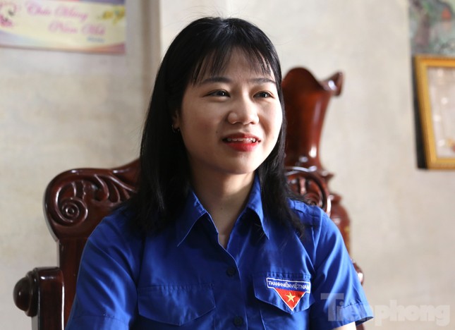 'Bóng hồng' xứ Quảng tình nguyện nhập ngũ: Mong được cống hiến sức mình cho đất nước ảnh 1