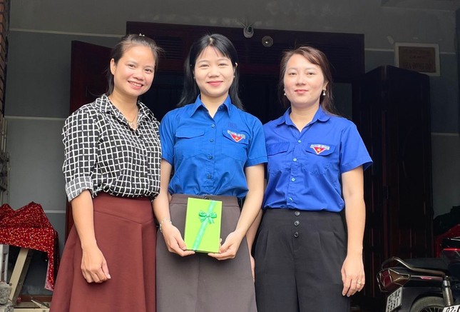 'Bóng hồng' xứ Quảng tình nguyện nhập ngũ: Mong được cống hiến sức mình cho đất nước ảnh 2