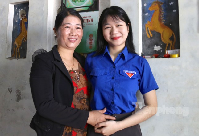 'Bóng hồng' xứ Quảng tình nguyện nhập ngũ: Mong được cống hiến sức mình cho đất nước ảnh 3