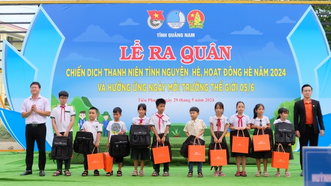 Chiến dịch Thanh niên tình nguyện hè 2024 tại Quảng Nam hướng về các xã nghèo miền núi, hải đảo ảnh 5