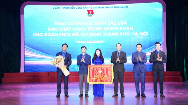 Tuổi trẻ Thủ đô thực hiện 423 công trình, phần việc, hoàn thành 10/10 chỉ tiêu ảnh 2