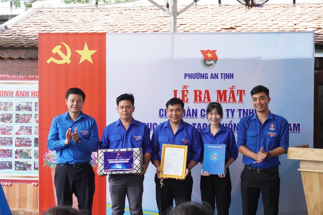 Xem Tháng công nhân là tháng cao điểm như Tháng Thanh niên ảnh 4