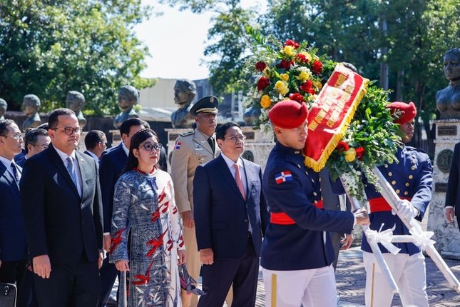 Thủ tướng Phạm Minh Chính nhấn mạnh thời điểm lịch sử giữa Việt Nam - Dominica ảnh 5