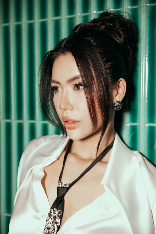 Minh Tú được gợi ý dự thi Miss Universe Vietnam 2024, fan sắc đẹp phản ứng ra sao? ảnh 6