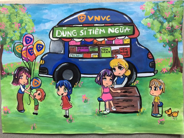 Ấn tượng với hàng nghìn bức vẽ sáng tạo dũng sĩ vắc xin ảnh 2
